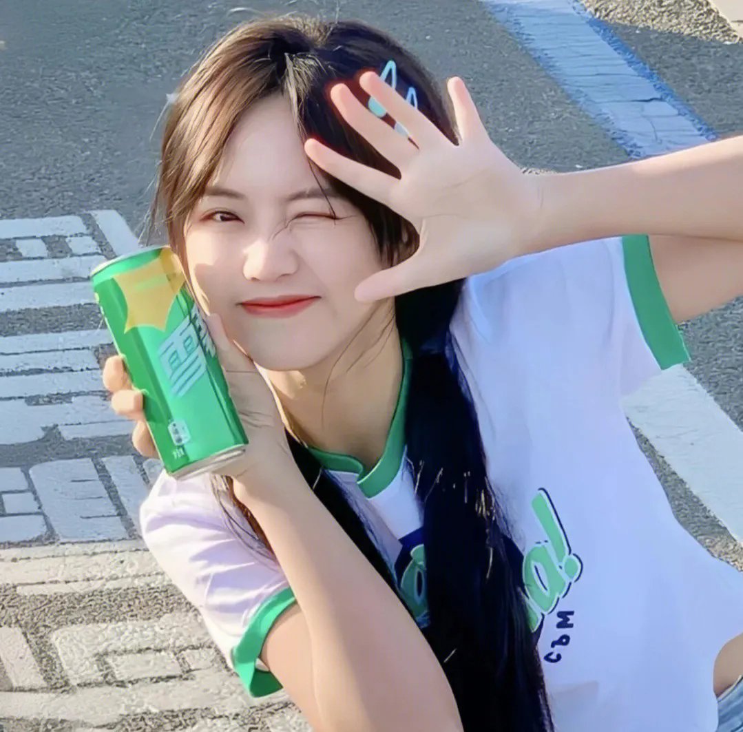 女侦探与辣手摧花：巴黎连环杀人案