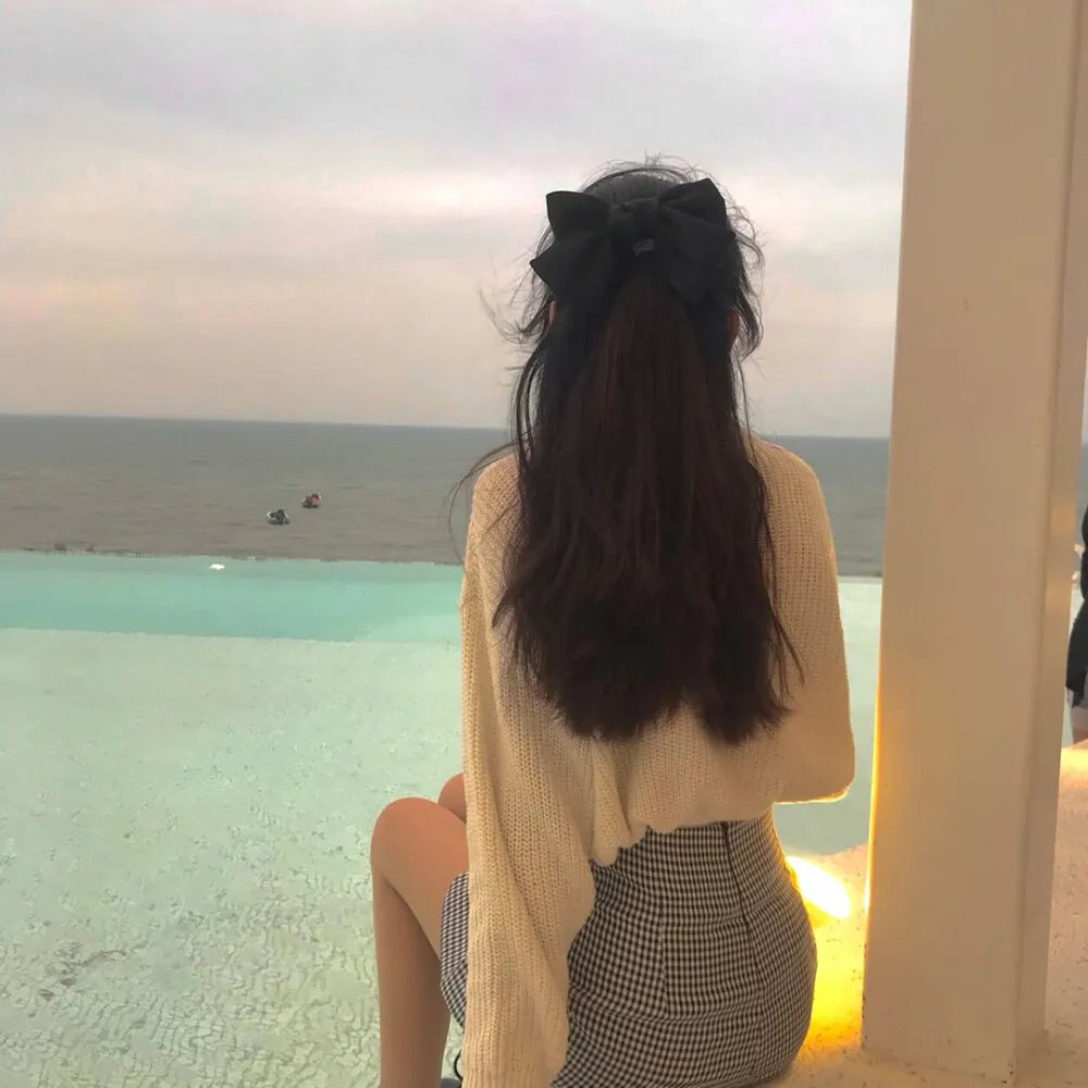 把我关进铜镜后三个哥哥后悔了